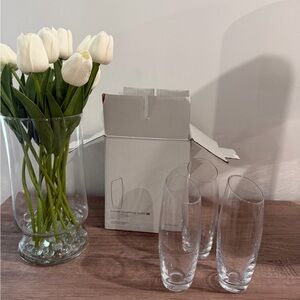 NIB Bomshbee Sloan Clear Stemless
Champagne Flutes Set of 3